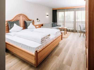 AD066C71ED67A31CB7D602688609B6D6