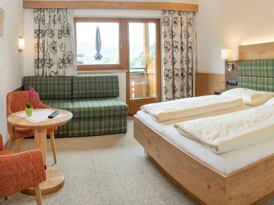 FDC96C28CB6E1798D4CE986773815113